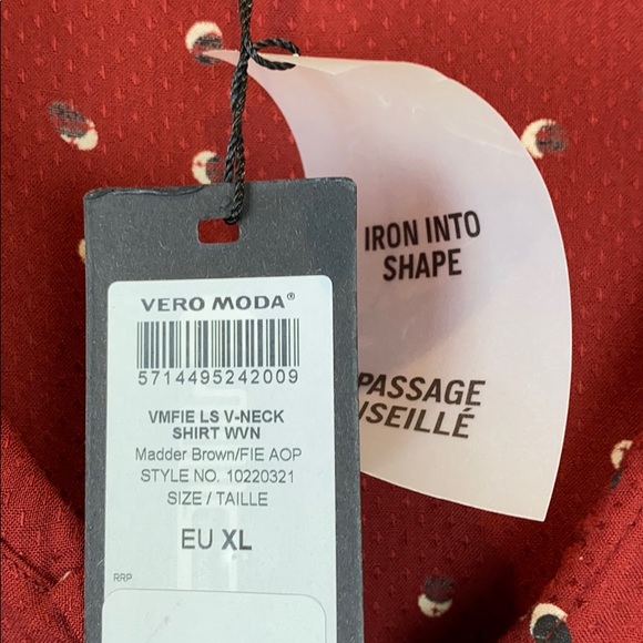 Vero Moda V-Neck Blouse new with tags - Picture 9 of 11